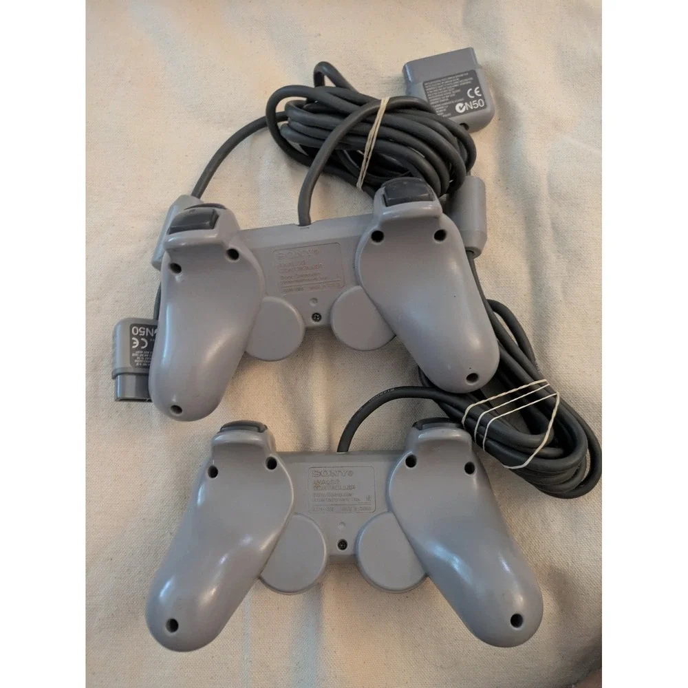 Sony PlayStation 1 PS1 Console Bundle SCPH-7001 2 Controllers Cables Working